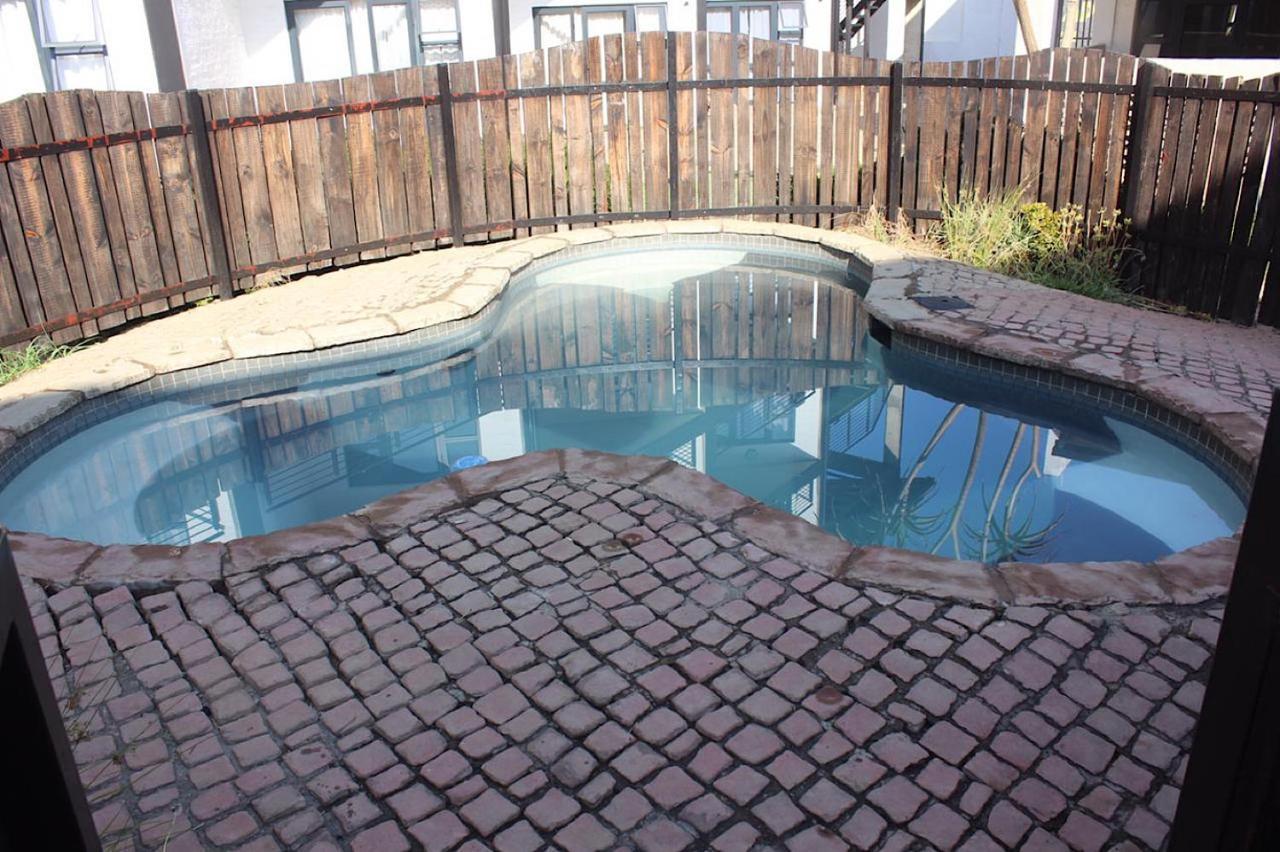 Cozy Apartment In The Center Of Maboneng With Free Wifi Joanesburgo Exterior foto