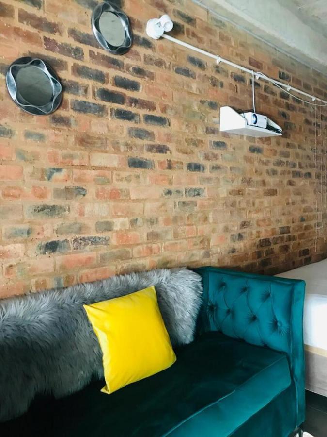 Cozy Apartment In The Center Of Maboneng With Free Wifi Joanesburgo Exterior foto